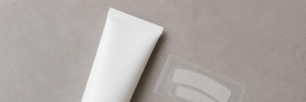 Whitening strips before or after brushing: the right order