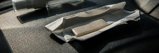 Xylitol Gum vs Dry Mouth Spray: Which Works Better On the Go?